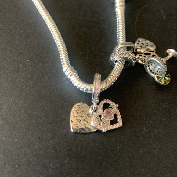 Pandora silver bracelet with 3 charms - Picture 5 of 5